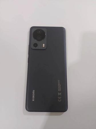 Продам телефон Xiaomi 13 lite