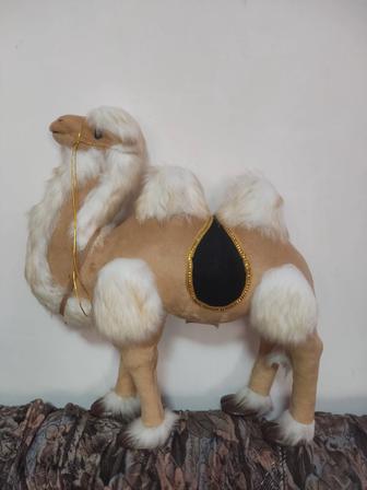 Верблюд сувенир