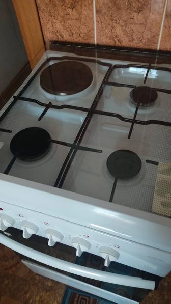 Продам кухонную плиту комбинированную