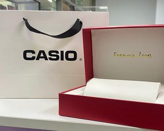 Продам парные часы Casio