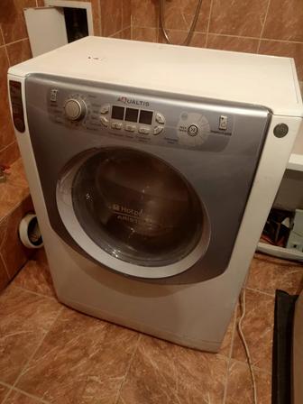 Стиральная машина Hotpoint Ariston