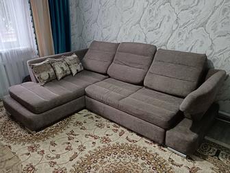 Мягкий диван