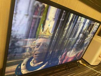 Продам смарт телевизор 2023 года выпуска почти новый с разбитой матрицей