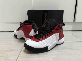Продам кроссовки Nike Jordan Jumpman Pro (красные, белые)