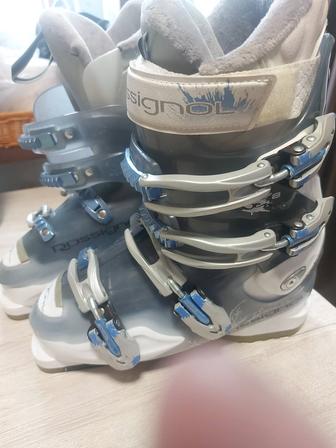 Лыжные ботинки женские размер 36-37