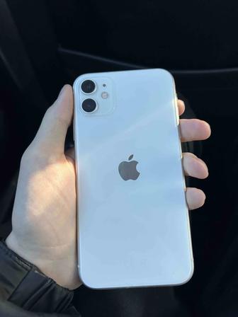 Продам iPhone 11 Белый в идеальном состоянии