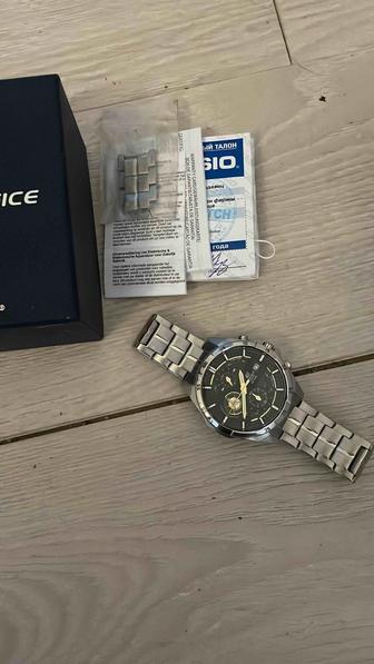 Наручные часы Casio edifice efr-556 46mm