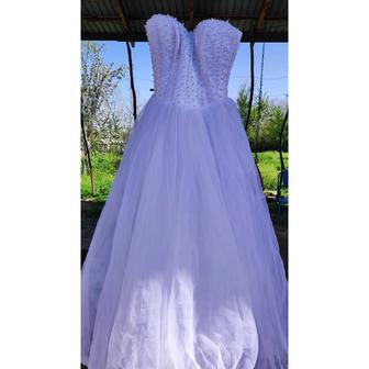 Белое свадебное платье. Размер 46, регулируется.