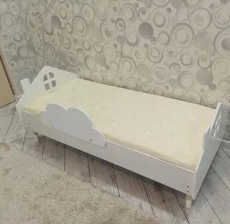 Детская кровать 160х70см с матрасом