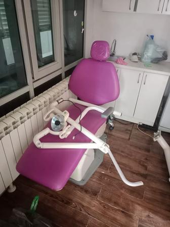 продаем стоматологическое кресло разобранное