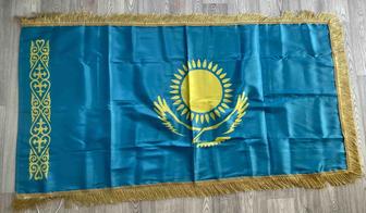 Флаг Казахстана с бахромой