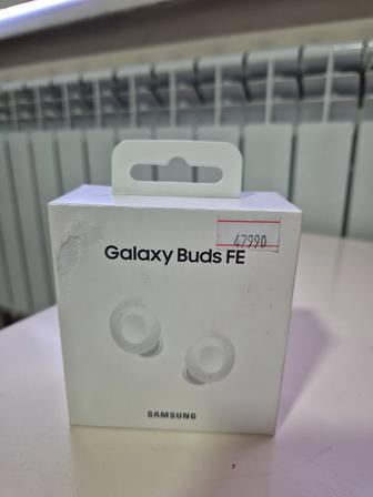Продам наушник Galaxy Buds FE