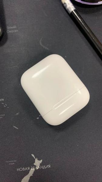 Наушники Apple AirPods