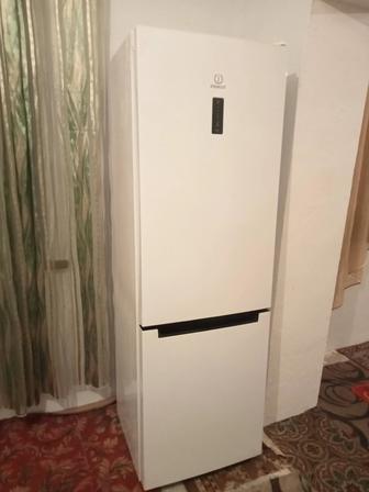 Холодилник индезит ноуфрост
