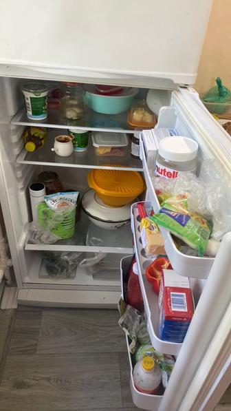 Срочно продаю холодильник
