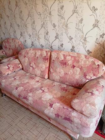 Мягкий уголок (диван и 2 кресла)