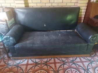 Продажа ретро дивана