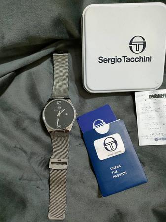 Продам фирменные часы Sergio Tacchini.Италия.