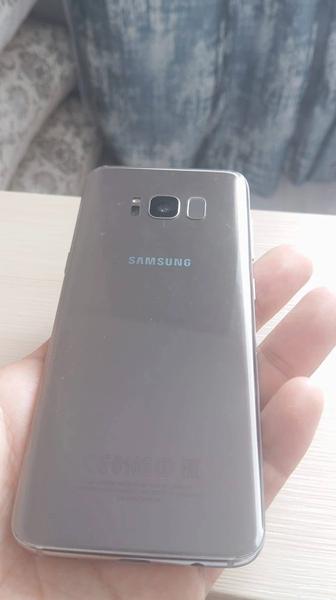 Продам samsung s8 gold 64gb