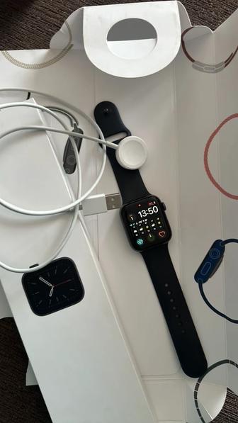 Apple Watch 6 / 44 mm