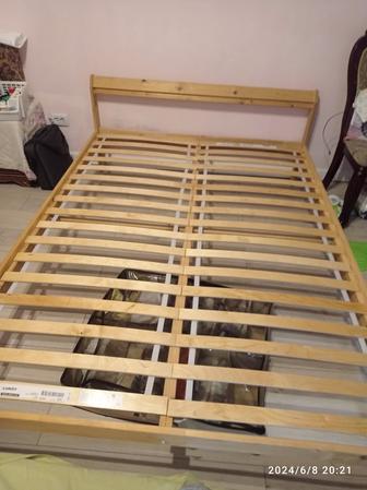 Кровать IKEA бежевая