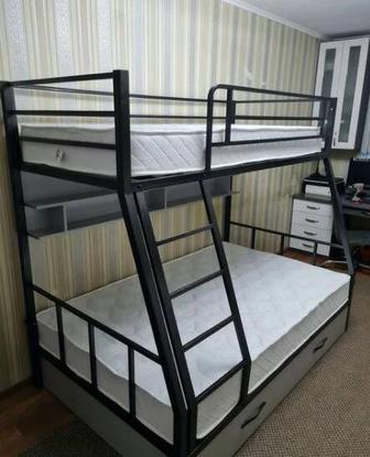 Двухъярусная металлическая кровать. Доставка бесплатно.