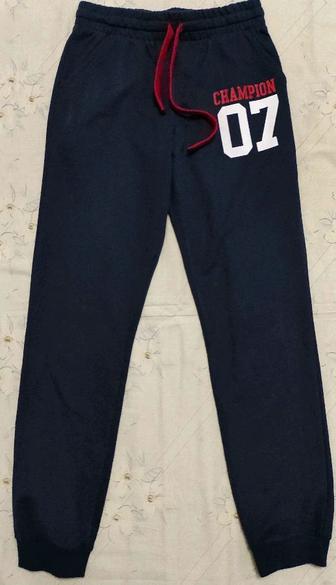 Спортивные штаны на мальчика Gloria Jeans, рост 152-158 см, на 11-13 лет