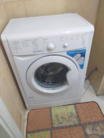 Продам стиральную машинку Indesit (б/у)