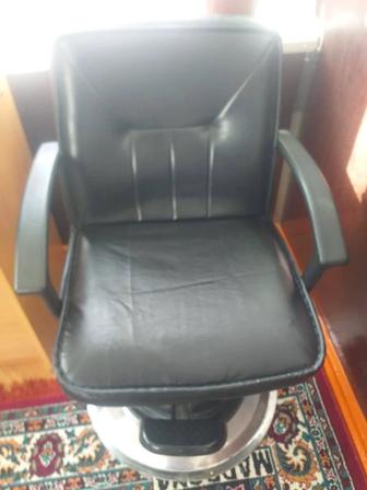 Срочно Продаю кресло о цене можно договориться