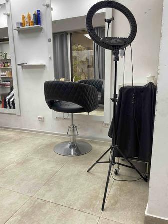 Кресло для парихмахерской