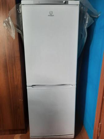 Продам не рабочий холодильник.