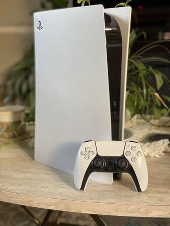 Продам PlayStation 5 с двумя джойстиками