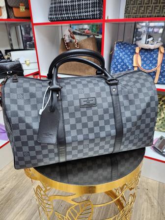Дорожная спортивная сумка Louis Vuitton