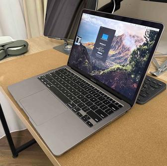 MacBook Air 13 m1 2020 год