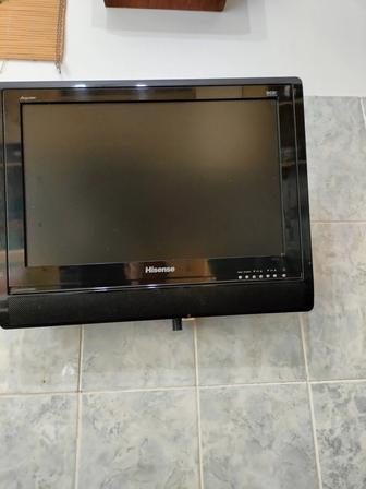Продам телевизор Hisense 48 см