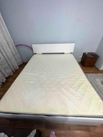 Кровать матрас