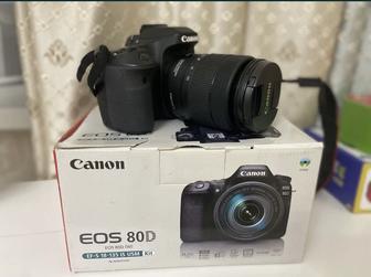 Продаю камеру Canon 80D