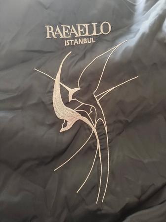Продам демисезонная куртка фирмы RAFAELLO.