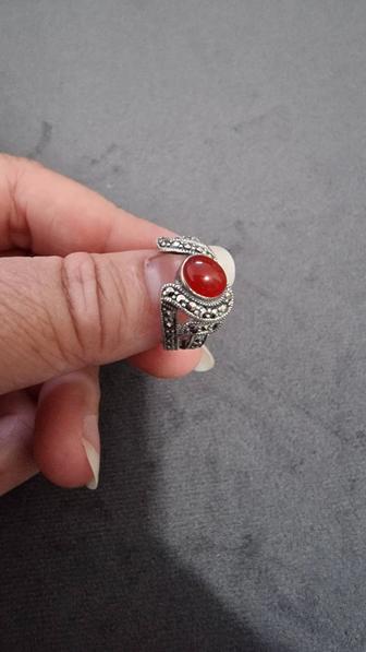Серебряное кольцо, 18 размер, сердолик