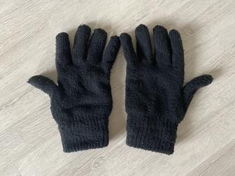 Продаются зимние тёплые перчатки по низкой цене