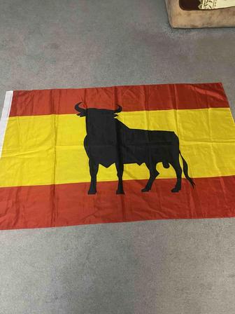 Продам флаг Испании