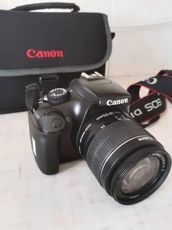 Продам фотоаппарат Canon EOS 1100d