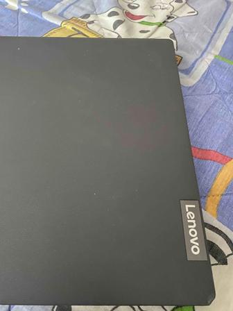Ноутбук Lenovo V14 igl