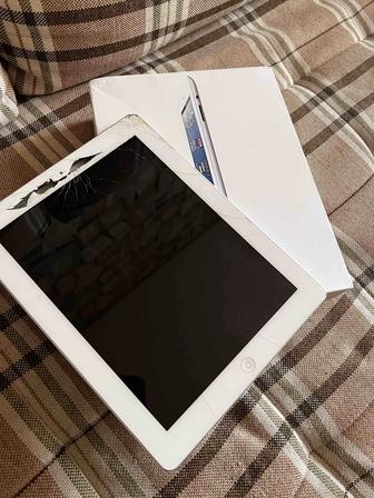 iPad 4 , 32GB Silver/White