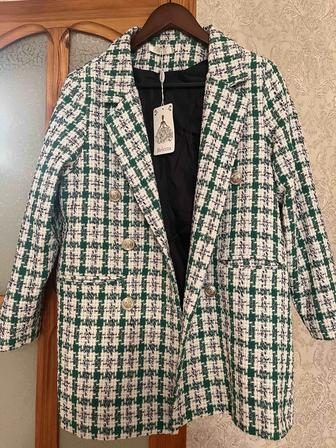Продам женский твидовый пиджак