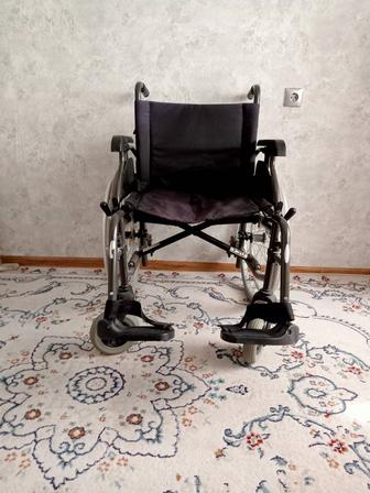Инвалидная коляска в хорошем состоянии