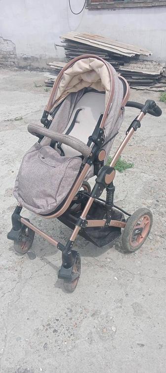 Продам детскую коляску в отличном состоянии от фирмы Teknum