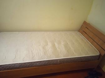 Кровать продам двуспальную с ящиками