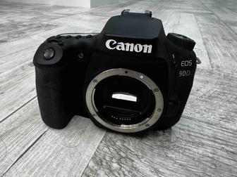 Canon EOS 90D body