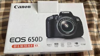 Canon EOS 650D Цифровая зеркальная камера
